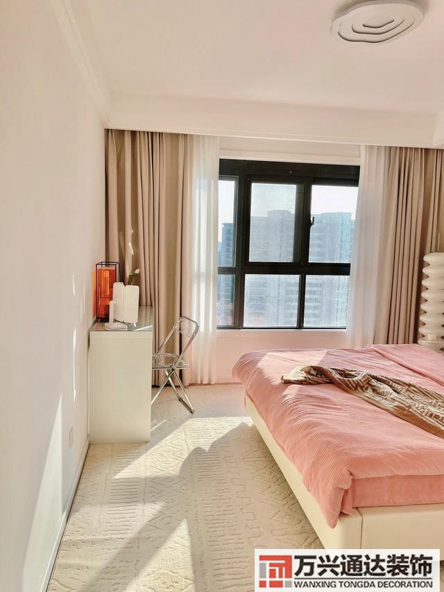 白色裝修風(fēng)格白色裝修風(fēng)格配什么顏色家具