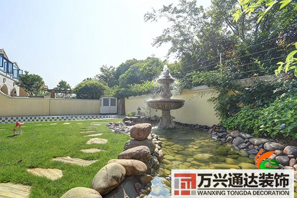 風(fēng)水魚(yú)池風(fēng)水魚(yú)池最好的形狀