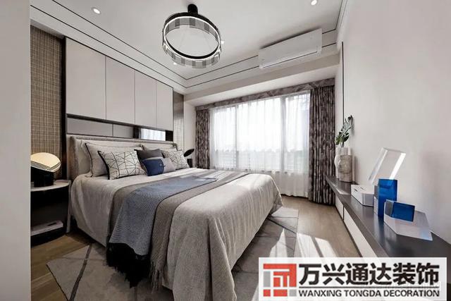 裝修哪個(gè)公司好商鋪裝修哪個(gè)公司好