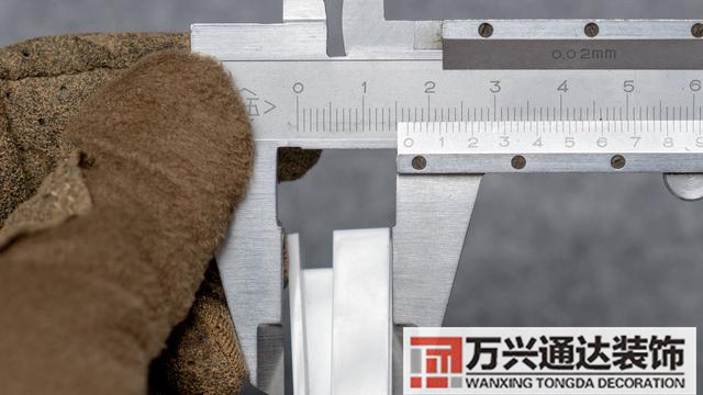 裝修開關裝修開關插座布局圖