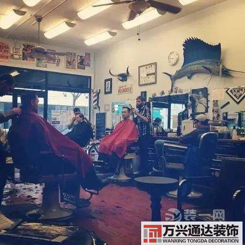 美發(fā)店復(fù)古裝修理發(fā)店小店復(fù)古簡(jiǎn)單裝修