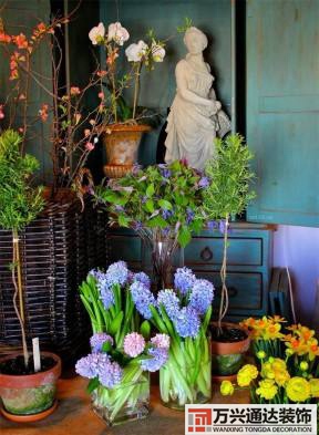 鮮花店裝修圖鮮花店內(nèi)部裝修擺設(shè)圖片